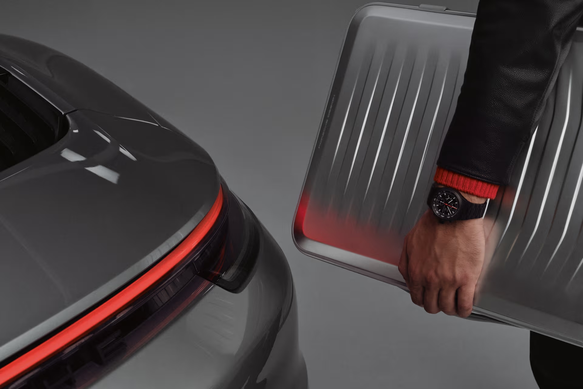 Porsche Roadster Aluminum Trolley: When a Suitcase Is Designed Like a Porsche 911