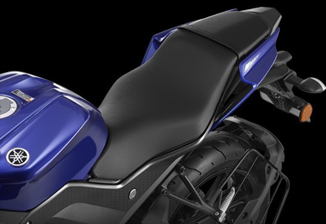 Yamaha R15S 2022