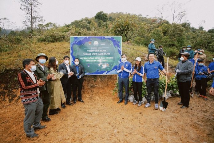 Chương trình “Triệu cây xanh – Vì một Việt Nam xanh”: mang màu xanh trở lại rừng đầu nguồn