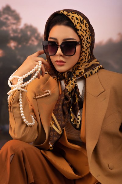 khăn trùm đầu, yan my