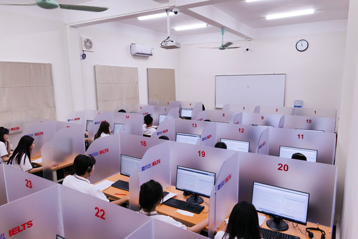 Hội đồng Anh khai trương 3 điểm thi IELTS trên máy tính tại Hà Nội