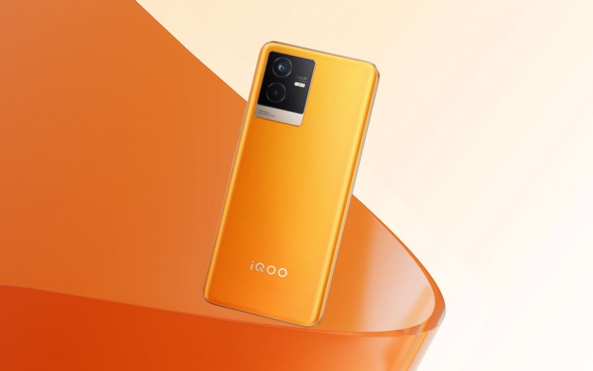 iQOO Z6, iQOO Z6x, Điện thoại iQOO