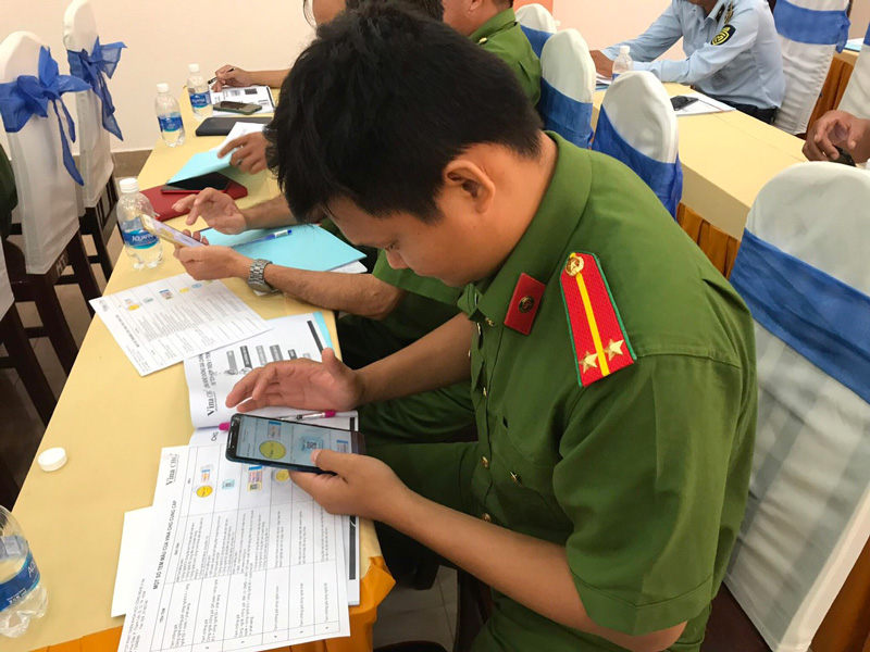 kiểm tra tem chống hàng giả, tem chống giả, tem chong hang gia