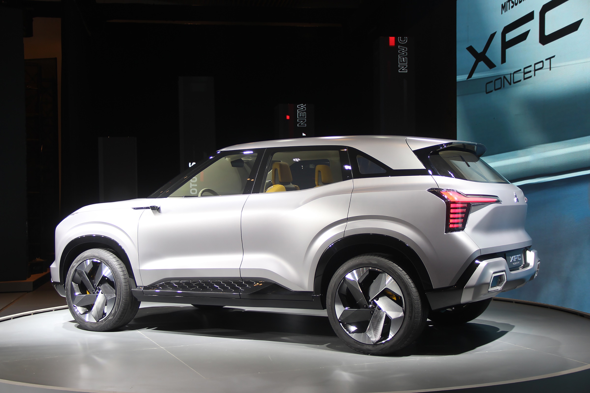 Mitsubishi XFC concept, Mitsubishi Xpander