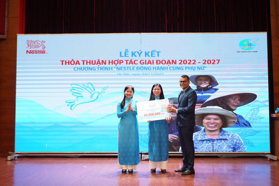 ‘Nestlé Việt Nam đồng hành cùng phụ nữ’ trên toàn quốc