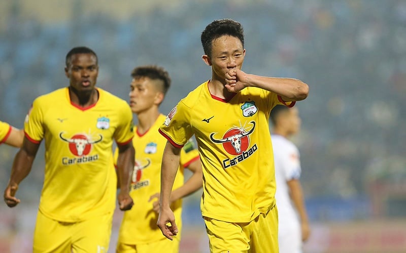 Soi kèo bóng đá HAGL vs CAHN 17h00, 19/2: Chiến thắng đầu tay?