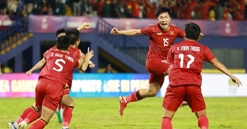 Lịch thi đấu bóng đá hôm nay 13/5: Tưng bừng Bán kết bóng đá nam Sea Games 32