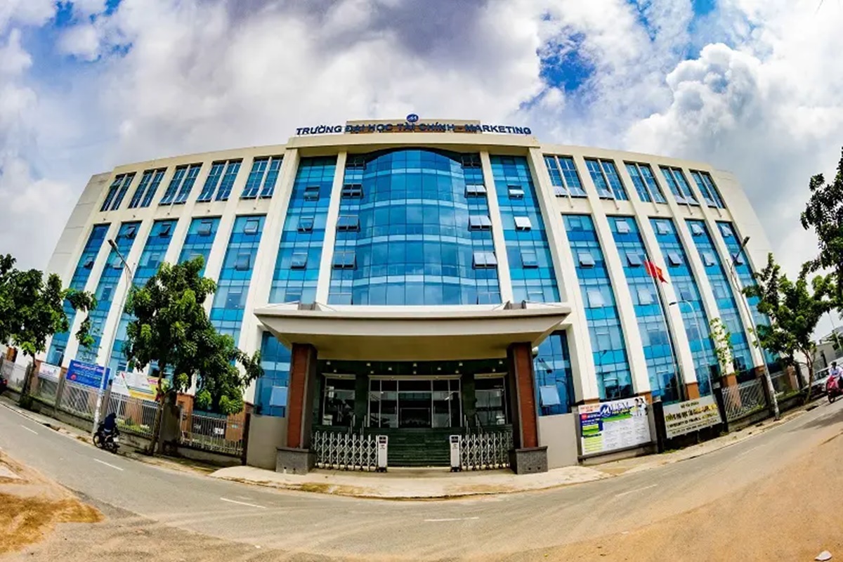 Quận 7, trường đại học