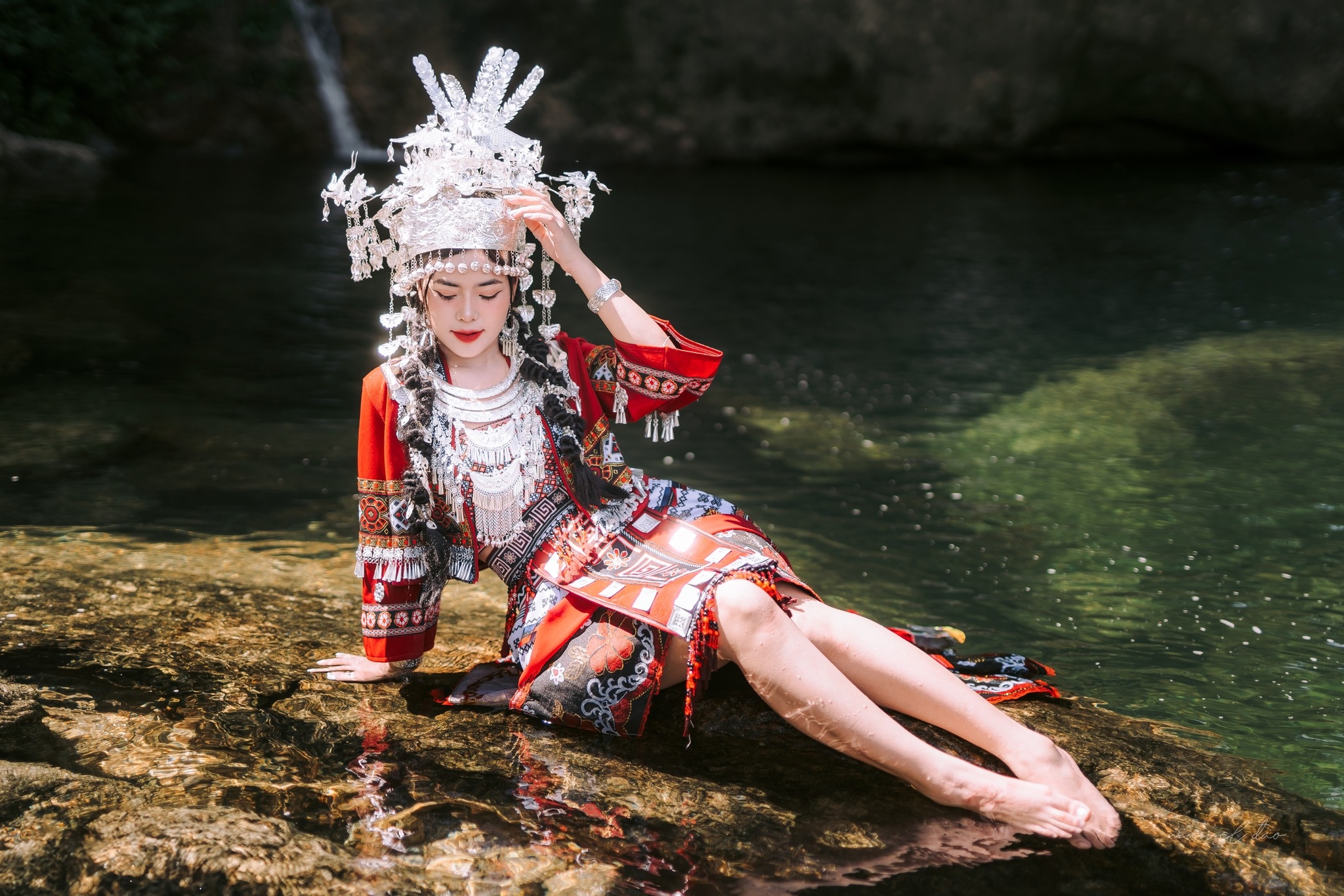 À Lôi, ảnh đẹp