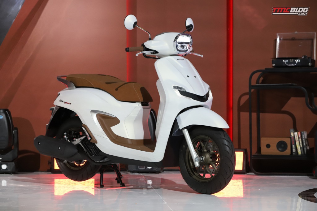 Honda Stylo 160, Xe tay ga, Thiết kế cổ điển, Hiện đại