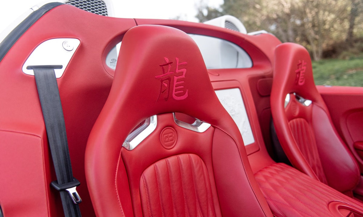 Bugatti Veyron Grand Sport, Phiên bản Rồng, Wei Long edition, Siêu xe, Biểu tượng độc đáo, Năm mới Giáp Thìn, Giá trị lịch sử