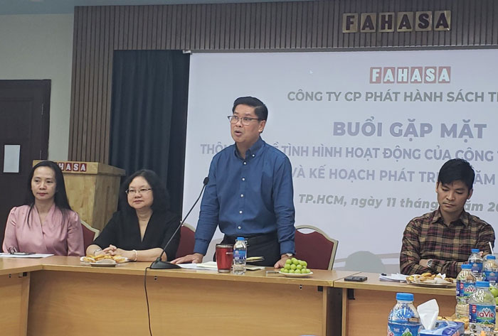 Ông Phạm Minh Thuận, Chủ tịch Hội đồng Quản trị Fahasa chia sẻ tại buổi gặp mặt các cơ quan báo chí.