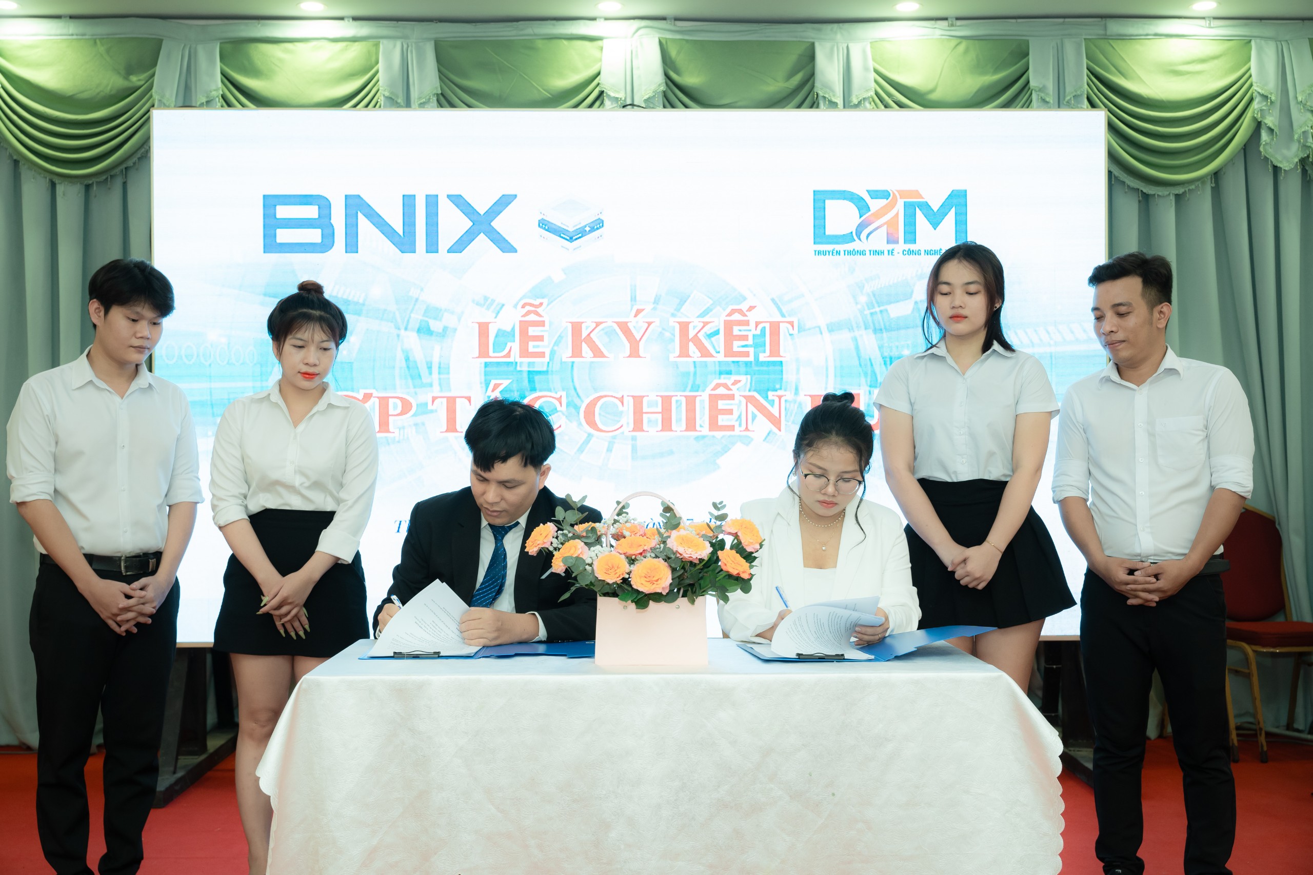 Giải pháp truyền thông mới, Truyền thông và công nghệ, Phủ sóng thương hiệu