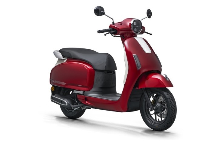 Honda NWF 125, Vespa, Xe tay ga