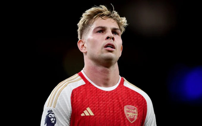 Emile Smith-Rowe, Chiêu mộ, Arsenal, Fulham