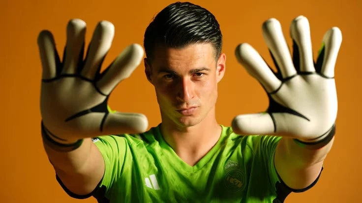 Kepa Arrizabalaga, Chelsea, chuyển nhượng, thủ môn, đắt giá nhất thế giới, Real Madrid