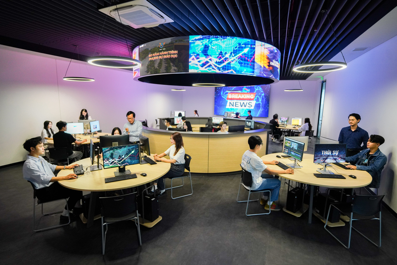 điểm chuẩn đại học văn lang 2024