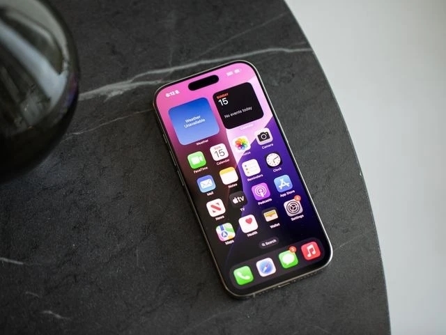 iPhone 16 Pro Max Titan Sa Mạc