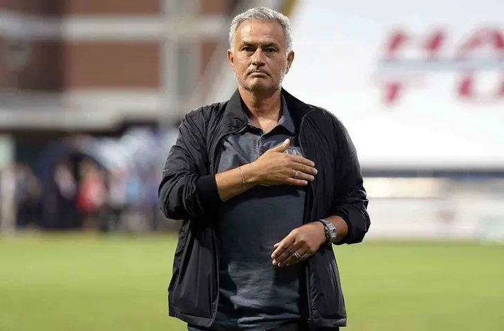 Mourinho, Derby Thổ Nhĩ Kỳ, Fenerbahce