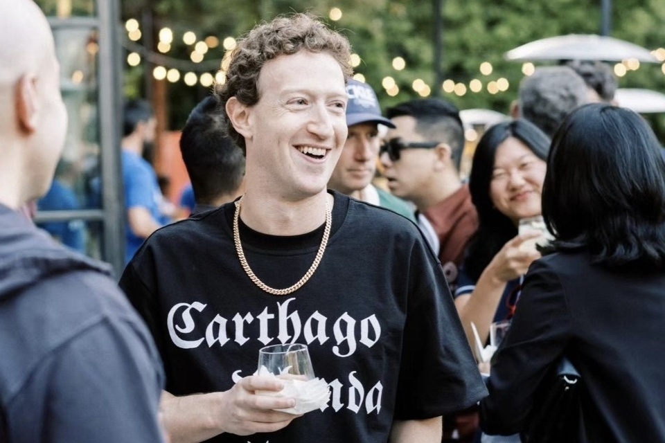 Mark Zuckerberg, CLB 200 tỷ USD, Tỷ phú 200 tỷ USD