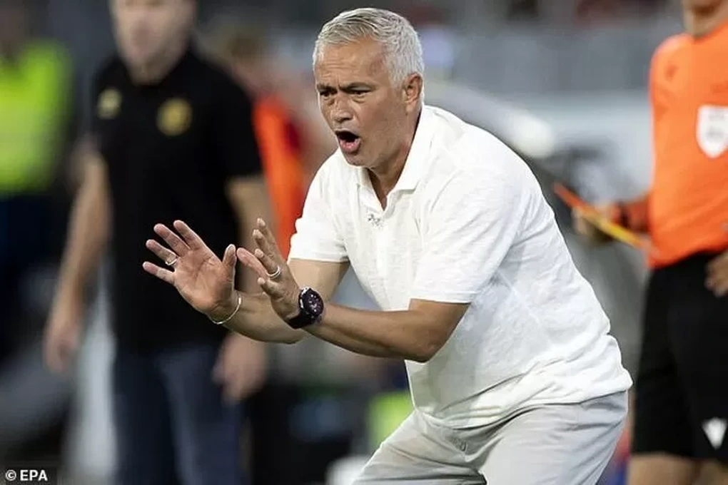 Cuộc sống của Mourinho, Cuộc sống của Mourinho ở Thổ Nhĩ Kỳ