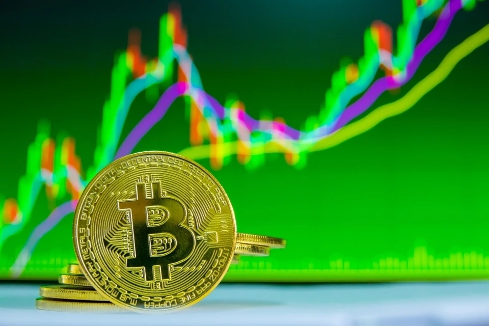 Tranh cãi Bitcoin còn tăng giá, Bitcoin tăng giá, BItcoin sụp đổ