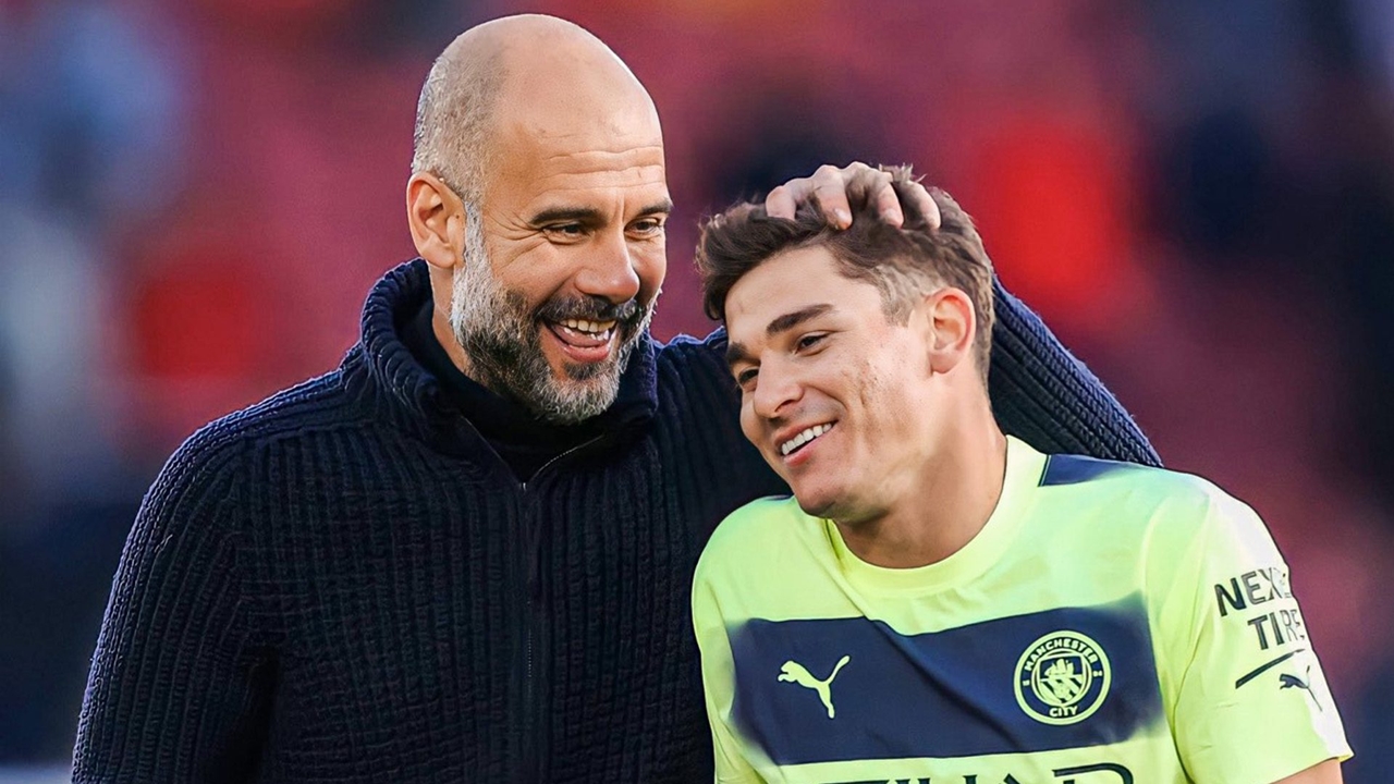 Guardiola sai lầm với Alvarez, Alvarez là sai lầm của Pep