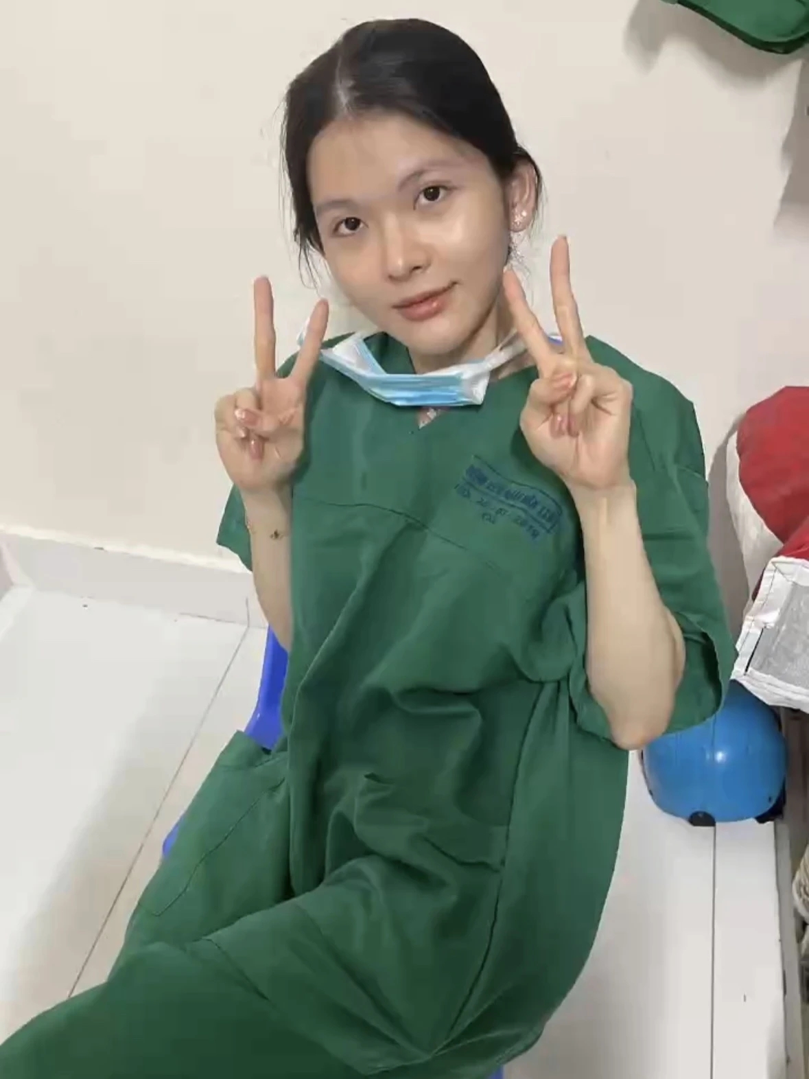 Bác sỹ Cao Minh Hy, Bác sỹ chuyển giới nổi tiếng