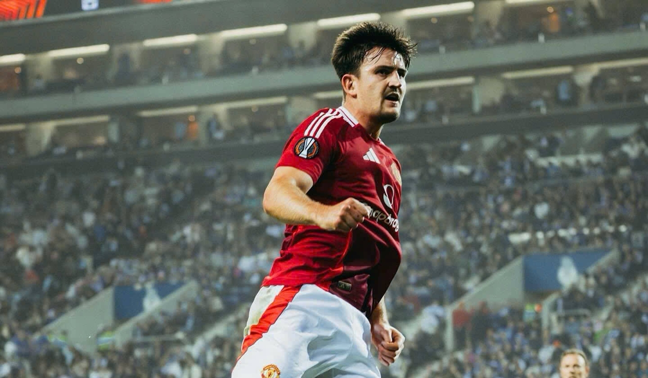 Napoli muốn Harry Maguire