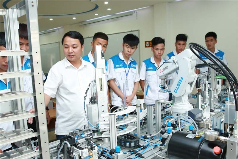 Trọng tâm khoa học Việt Nam 2025, Phát triển khoa học và công nghệ Việt Nam 2025, Nhiệm vụ chiến lược ngành khoa học 2025