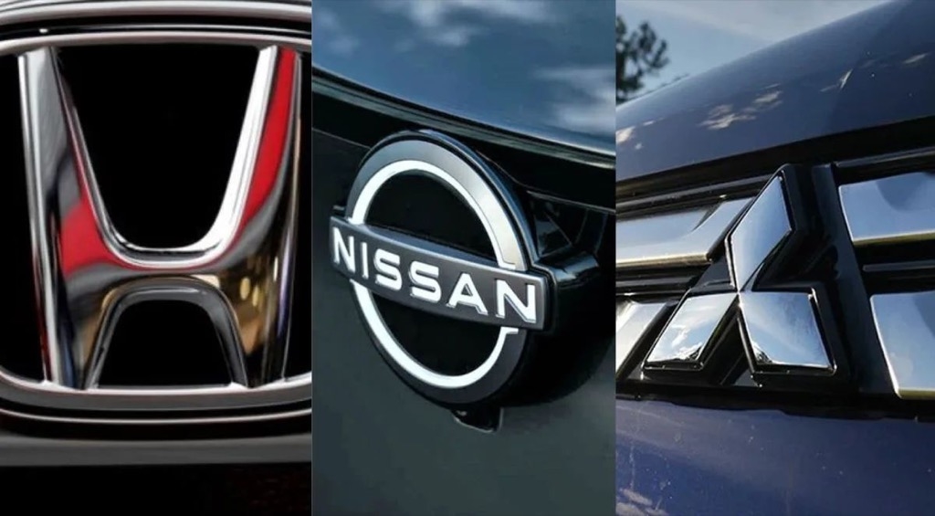 Cú bắt tay Nissan - Honda