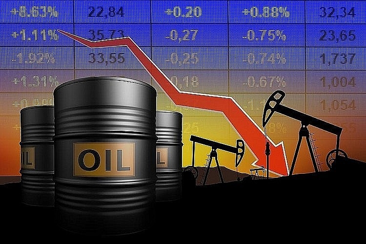 Dầu thô giảm giá, Thuế nhập khẩu Mỹ Trung Quốc, Giá dầu Brent, Giá dầu WTI, Mỹ áp thuế Trung Quốc, Thuế 10% dầu thô Mỹ, Thuế 15% khí hóa lỏng