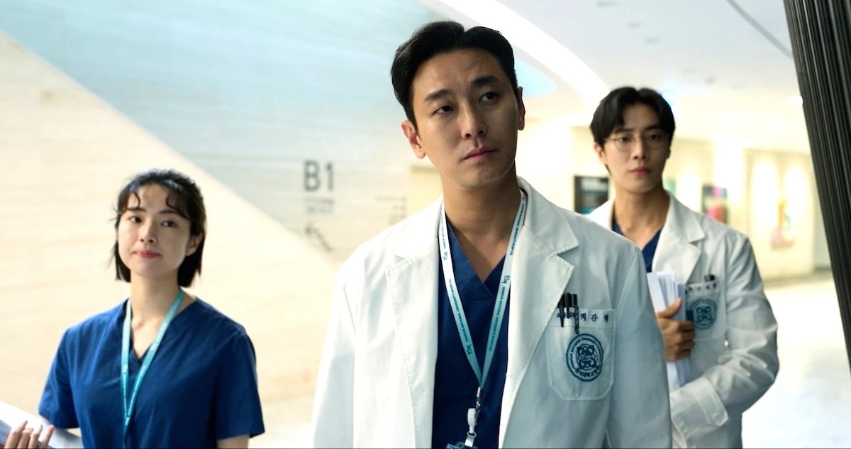 Trung tâm chăm sóc chấn thương, Trauma Code: Heroes on Call, phim y khoa hành động, phim Netflix hot nhất, Ju Ji-hoon phim mới, phim Hàn Quốc Netflix