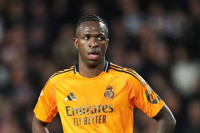 Real bán Vinicius, Vinicius được giá