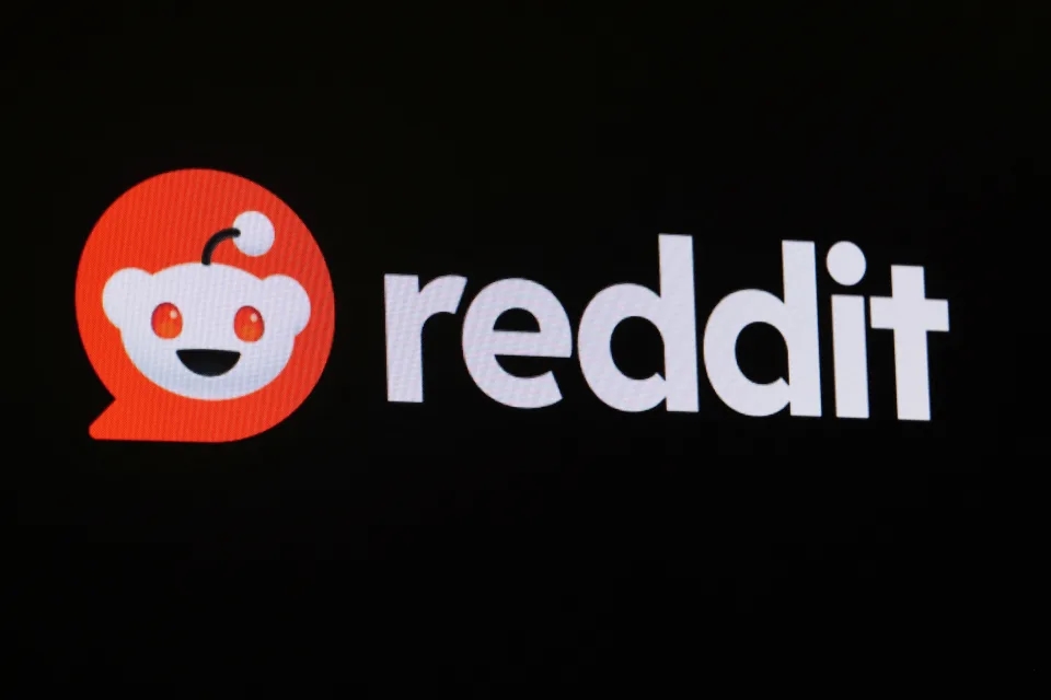 Reddit trả phí, Subreddit trả phí, Reddit Premium, Cộng đồng subreddit trả phí, Reddit kiếm tiền