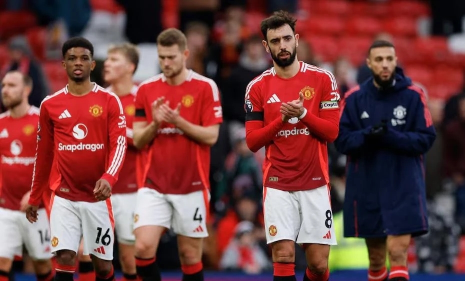 MU dọa sa thải nhân viên, MU mạnh tay xử lý rò rỉ thông tin, Manchester United siết chặt kỷ luật, MU cảnh báo nhân viên tiết lộ bí mật CLB