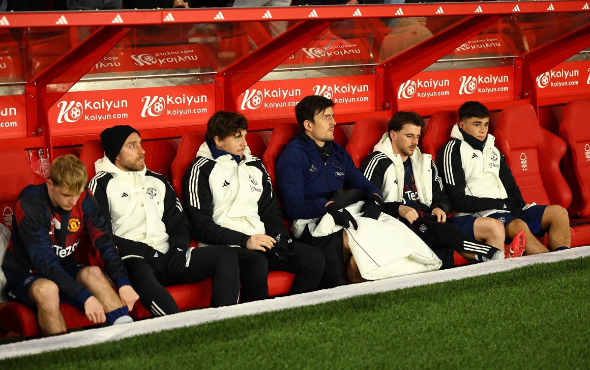 Harry Maguire tiền đạo MU, Maguire đá tiền đạo, MU thử nghiệm Maguire trên hàng công