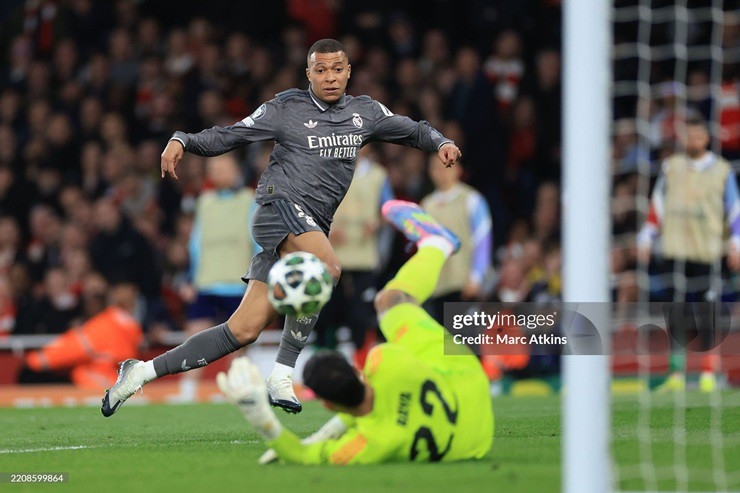 Kết quả Arsenal vs Real Madrid, Arsenal vs Real Madrid, Kết quả Arsenal vs Real Madrid, Tỷ số Arsenal Real Madrid, Arsenal hủy diệt Real Madrid