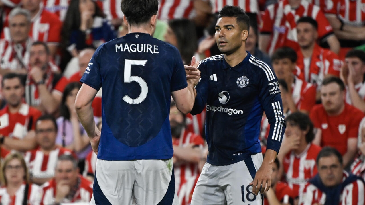 Casemiro, Manchester United, MU thắng Bilbao, bán kết Europa League, Casemiro ghi bàn, Rio Ferdinand
