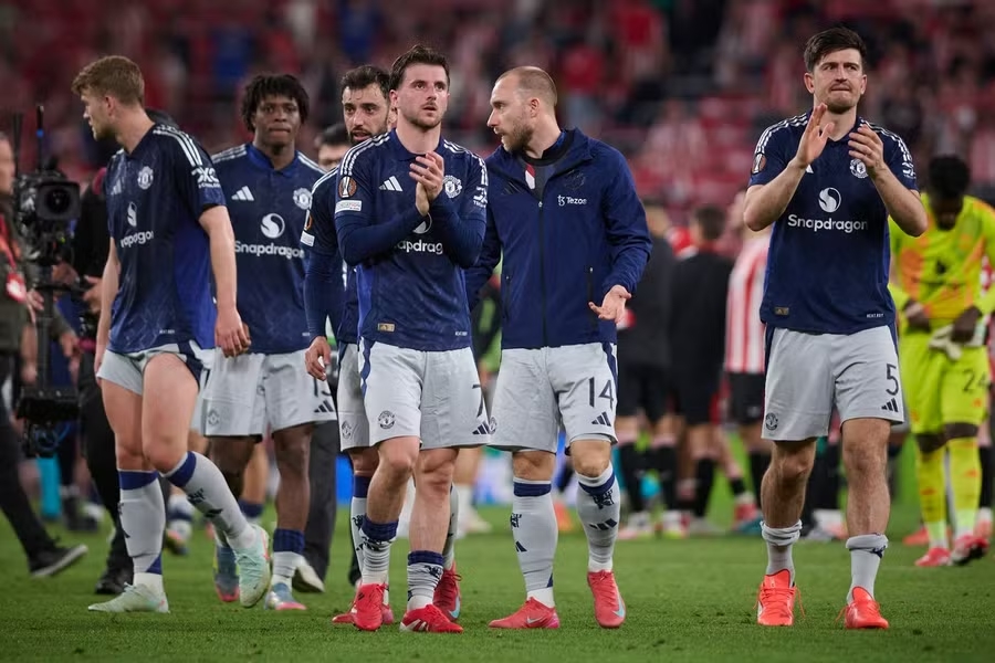 Manchester United, kỷ lục châu Âu, ghi 3 bàn hiệp 1, Bruno Fernandes, Athletic Bilbao, bán kết cúp châu Âu