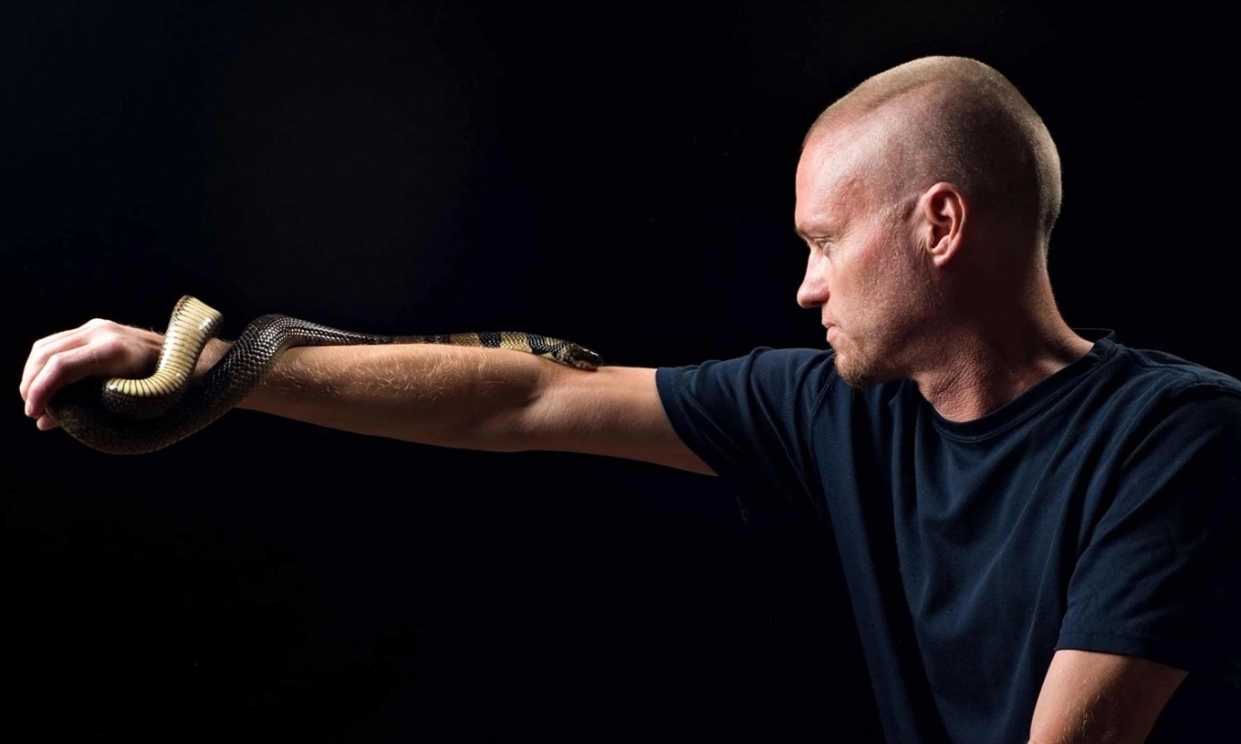 Tim Friede, nọc rắn, thuốc kháng nọc rắn, nghiên cứu y học, thuốc kháng độc phổ quát