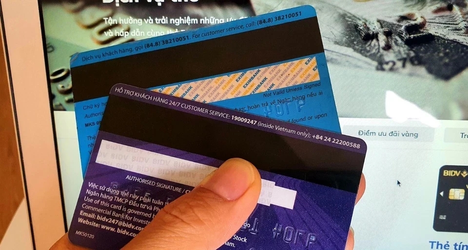 Thẻ từ, thẻ chip, Big 4 ngân hàng, Vietcombank, BIDV, Agribank, chuyển đổi thẻ ATM