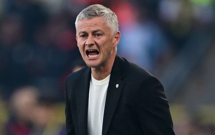 Solskjaer, Mourinho, Fenerbahce, Besiktas, Galatasaray, Super Lig, giải VĐQG Thổ Nhĩ Kỳ, Gedson Fernandes, Europa League, cuộc đua vô địch