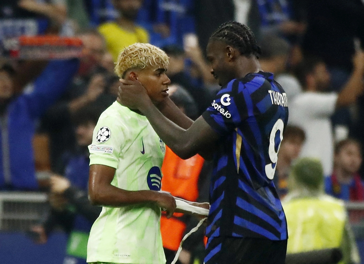 Yamal, Barcelona vs Inter, bán kết Champions League, điểm sáng Barcelona, Yamal 17 tuổi