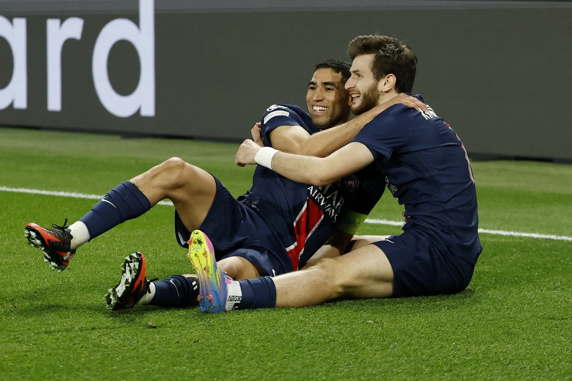 PSG, Inter Milan, giá trị đội hình, chung kết Champions League, Kvaratskhelia, Lautaro Martinez