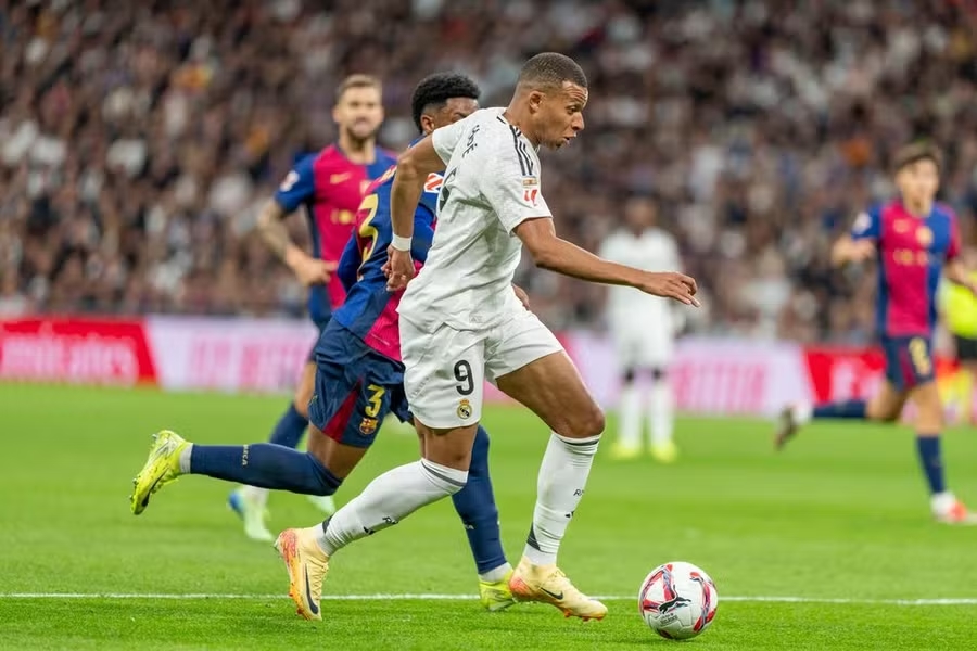 El Clasico, Real Madrid, Barcelona, La Liga, cuộc đua vô địch, Mbappe, Lewandowski
