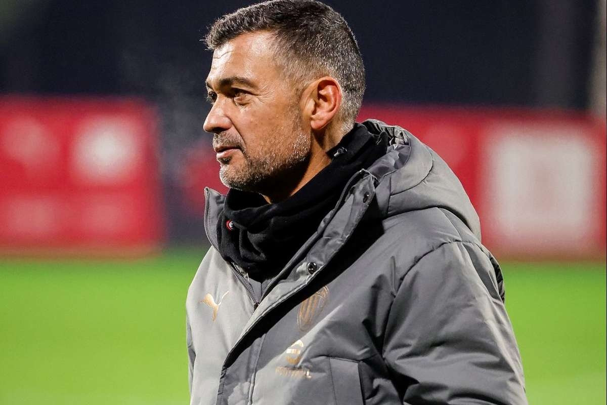 Sergio Conceicao, AC Milan, tương lai HLV Milan, Serie A, Bologna, Santiago Gimenez, Christian Pulisic