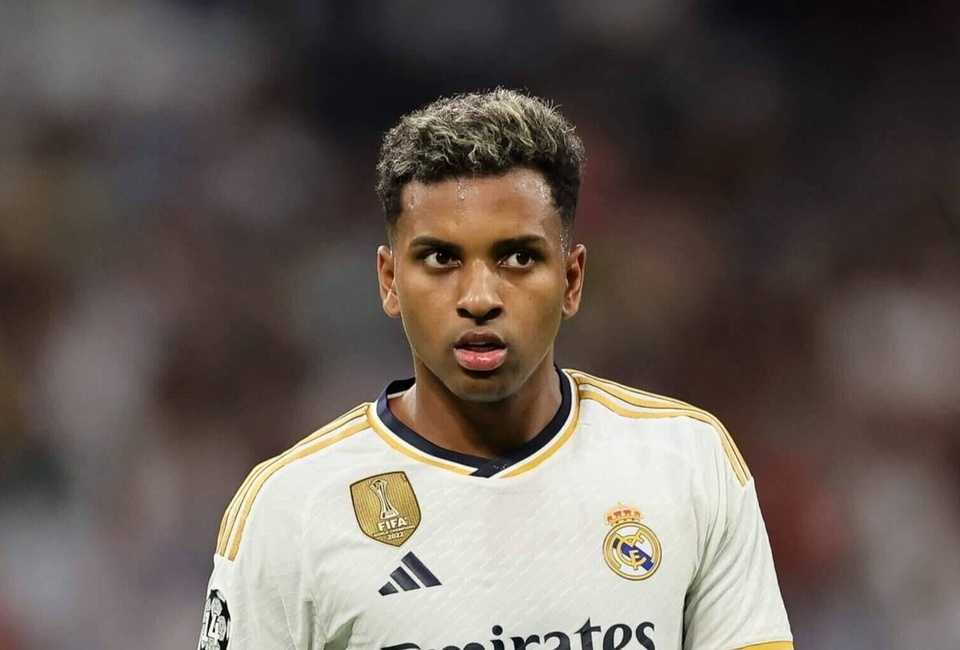 Rodrygo, Real Madrid, Xabi Alonso, Mbappe, chuyển nhượng Real, đội hình Real 2025, tương lai Rodrygo