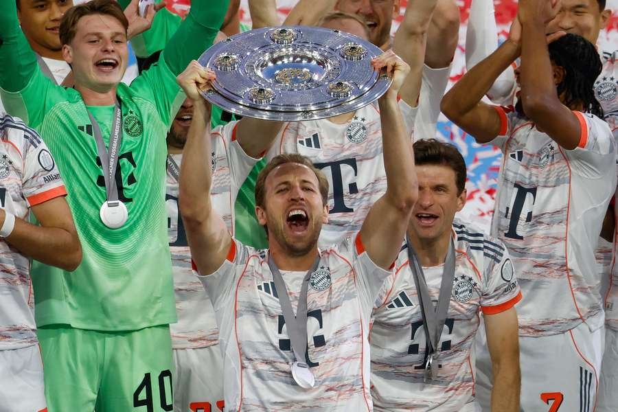Harry Kane, Bayern Munich, Bundesliga, danh hiệu đầu tiên, vua phá lưới