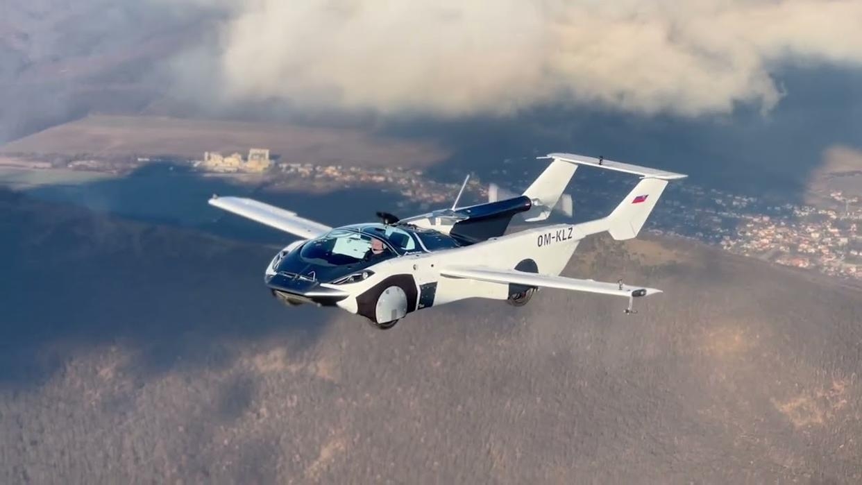 AirCar, ôtô bay, Klein Vision, giá ôtô bay, ôtô bay thương mại, Lamborghini Revuelto
